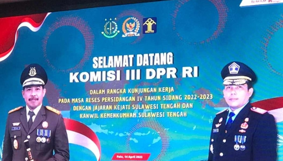 komisi1