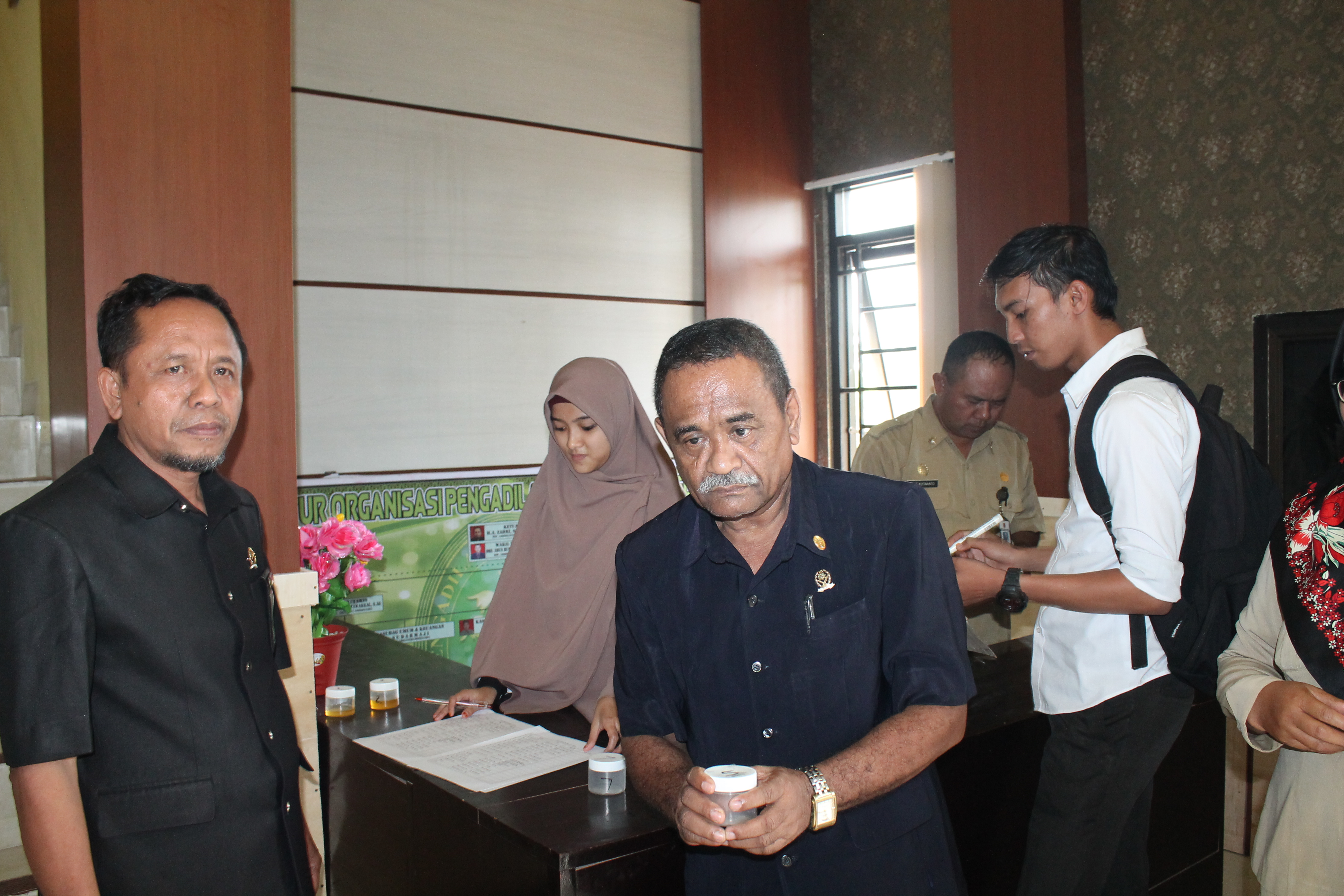 tes urin